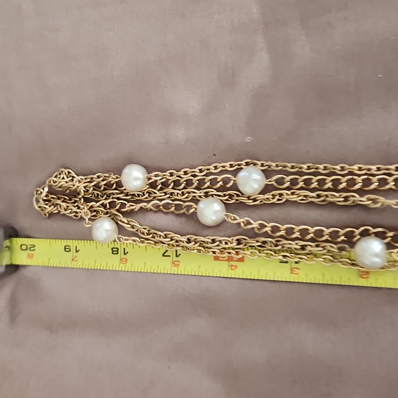 Pearl with tassel necklace - Picture 2 of 3